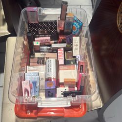 Makeup Hair Dabbers 50%  Or More  Than Original Price 