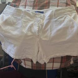 womwns shorts