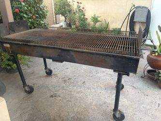 Charcoal Grill 24x60