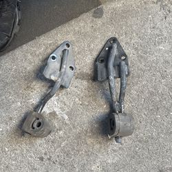 G37 Coupe Muffler Hangers
