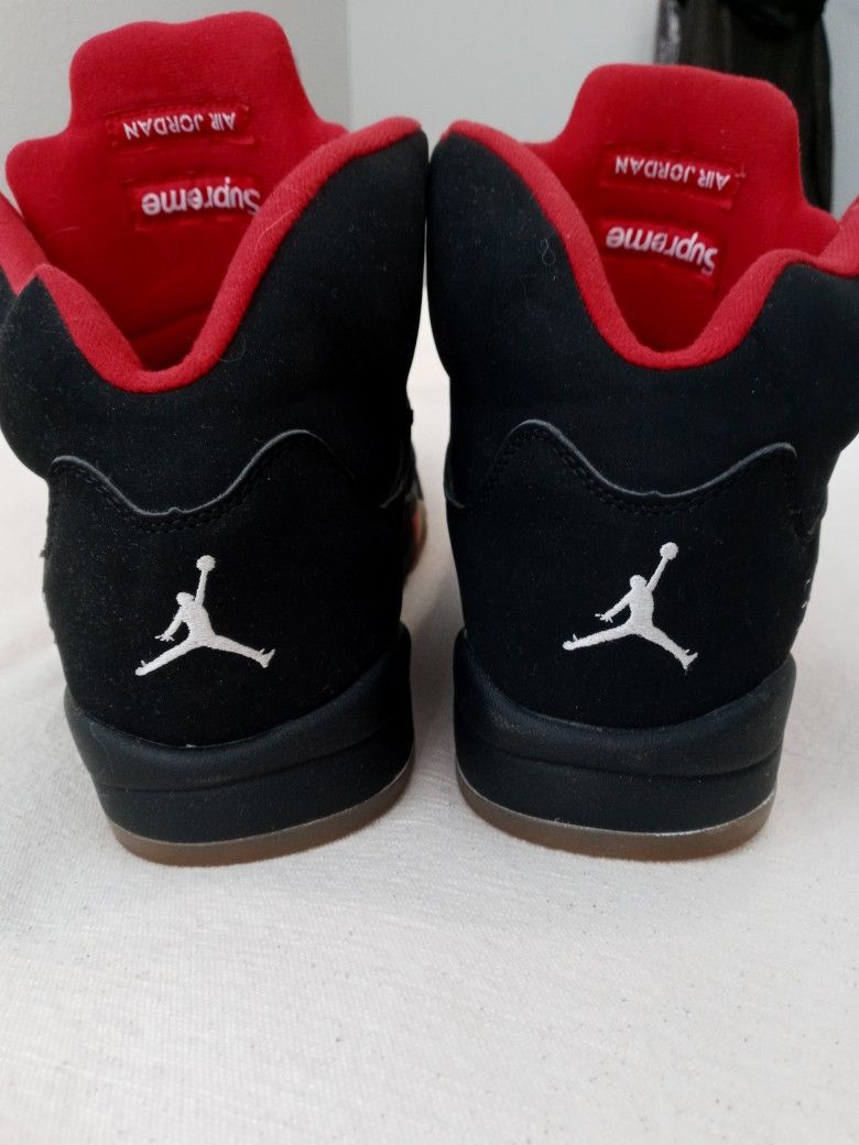New Supreme Air Jordan 5 Men's Size 13 