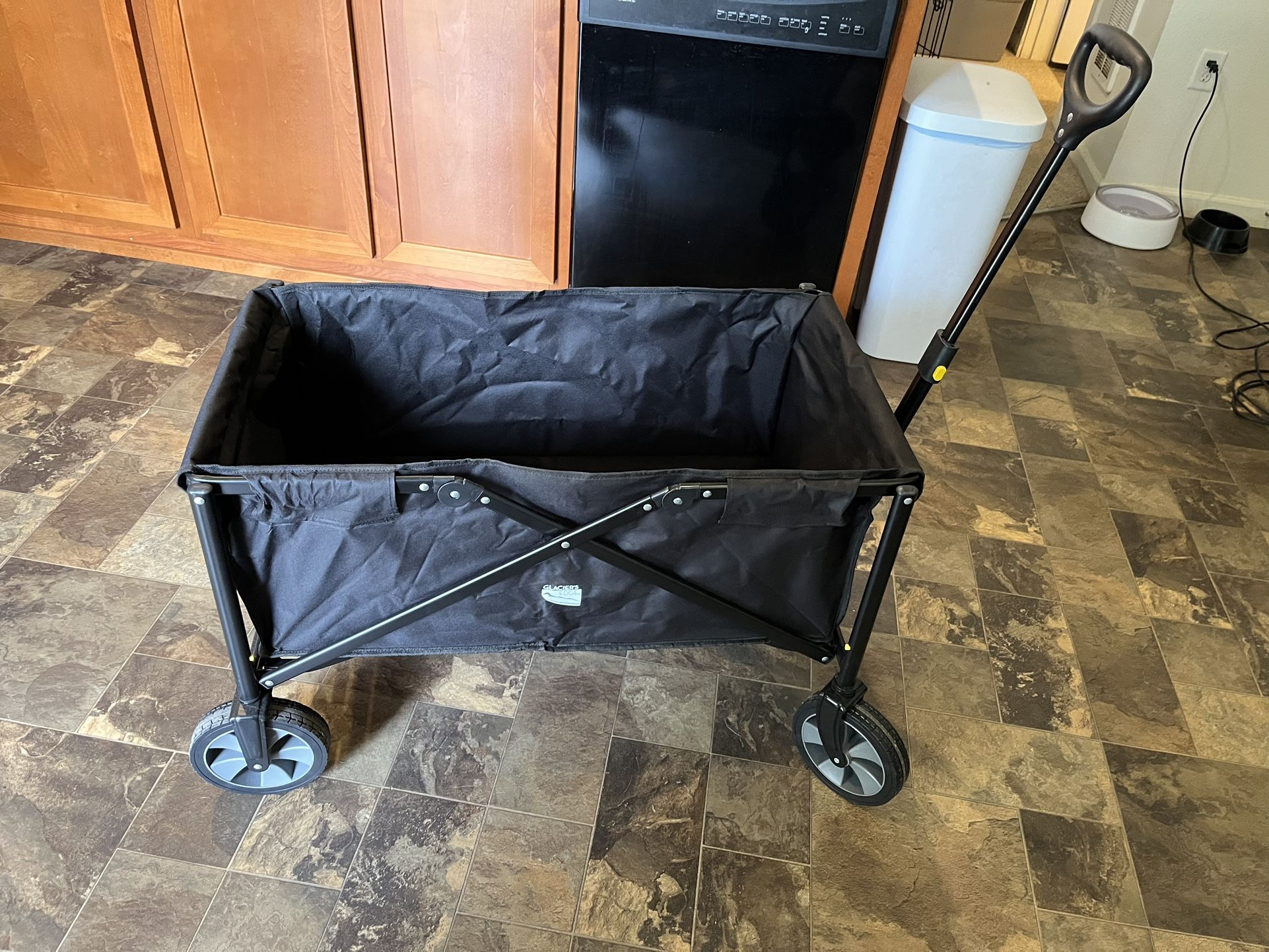 Glaciers Edge Camp Wagon