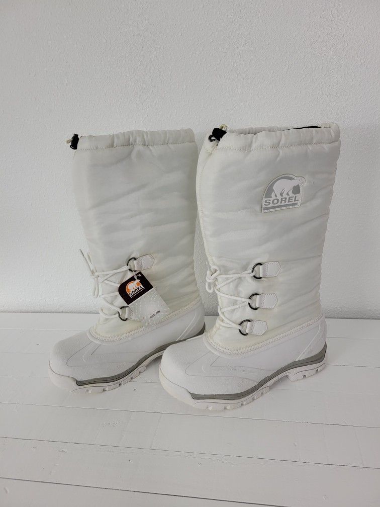 Sorel High Snowlion womens boots 9 sz