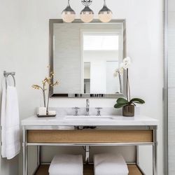 ($20) 3-Light Chrome Bathroom Vanity Light Fixture with
Opal Glass Shades 3 available $20 each 