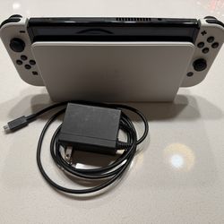 Nintendo Switch OLED – White Joy-Cons – Includes Dock