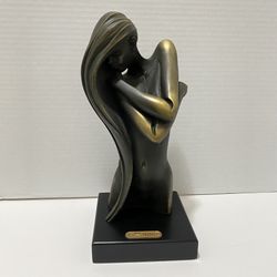 sculpture by Hoyat - Price Is Firm