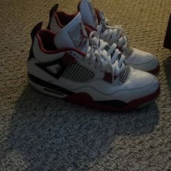Jordan 4s Red Fires 