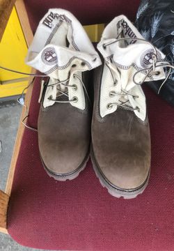 Botas nuevas numero 11 M $50