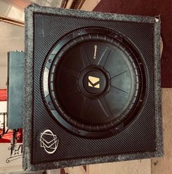 sub car audio kicker amp $130