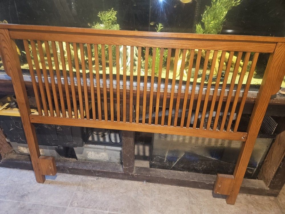 Beautiful Queen Size Headboard And Metal Frame Pictures Don't Do It Justice.