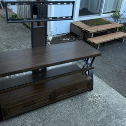 Tv stand