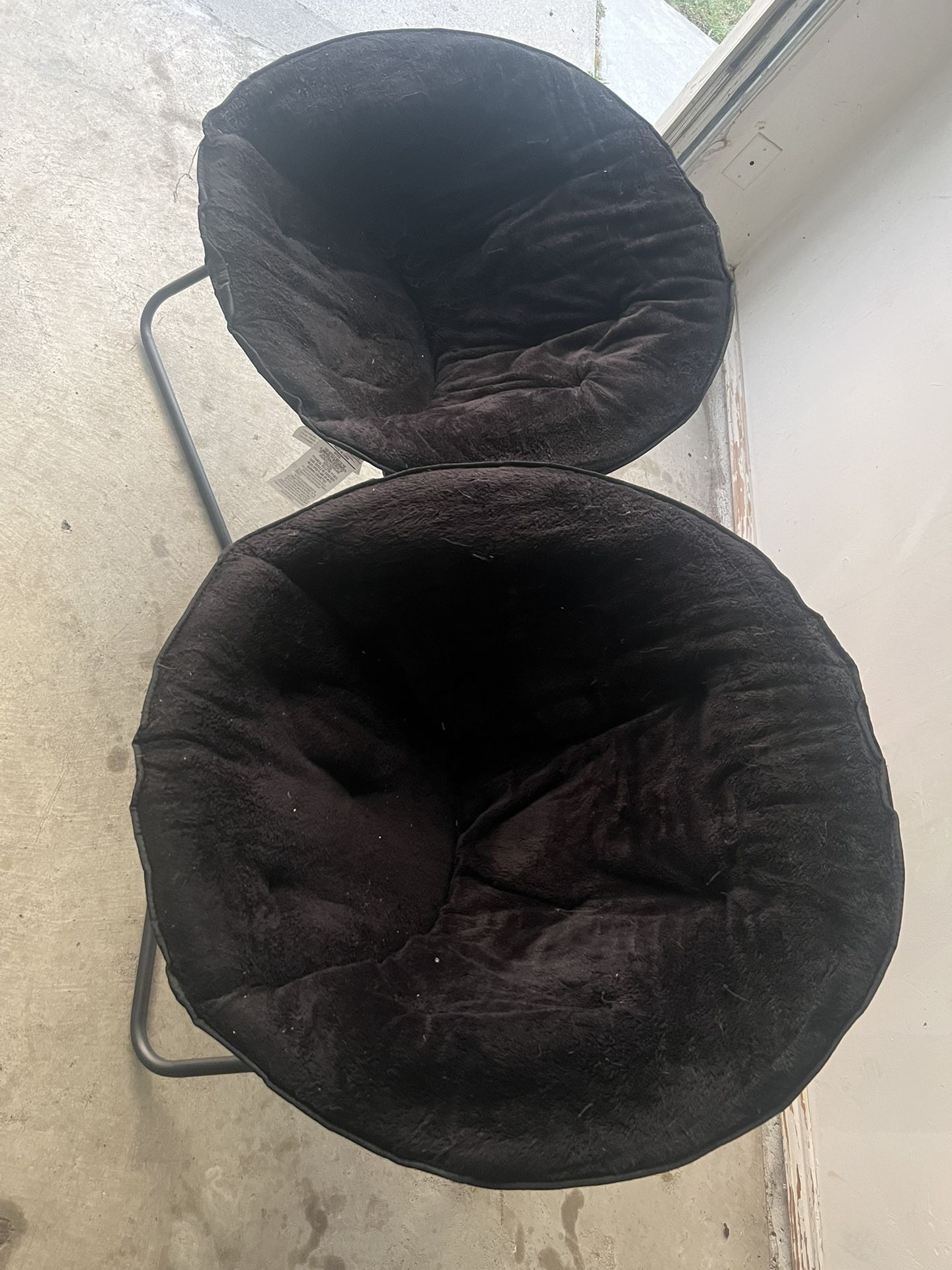  Saucer Chair 