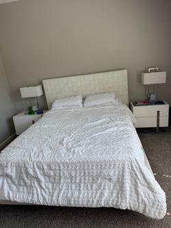 Complete White Bedroom Set