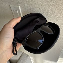 Ray-Ban Folding Wayfare Sunglasses 