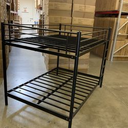 Bunkbed bunk bed litera  Queen over Queen