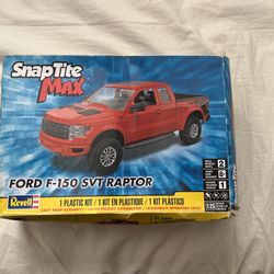 1/25 Model Scale ford Raptor