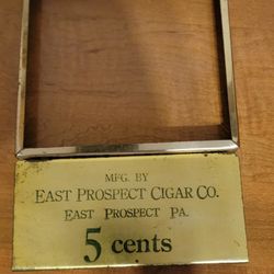 Old Cigar Box Topper