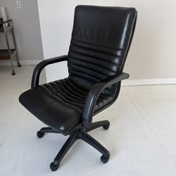 Nienkämper Black Leather Executive Office Chair – Ergonomic Desk Chair
