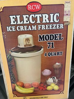 Ice cream maker