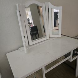 Vanity 