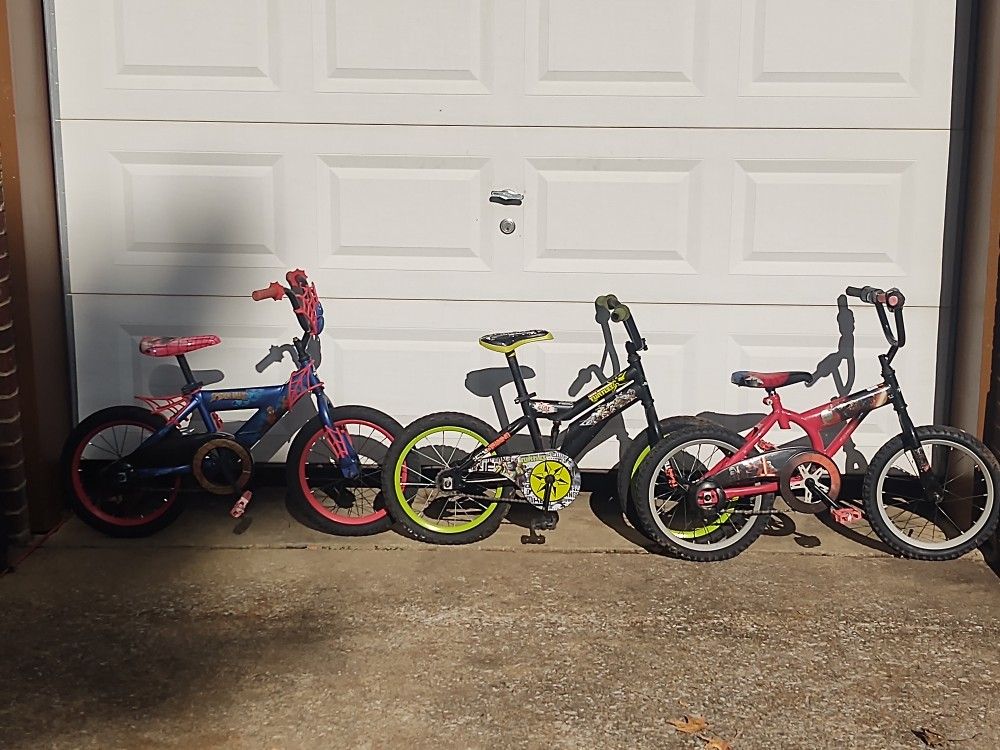 $20 for all 16" kids bicycle Spider-Man, Teenage Mutant Ninja Turtles, Star Wars the Force Awakens