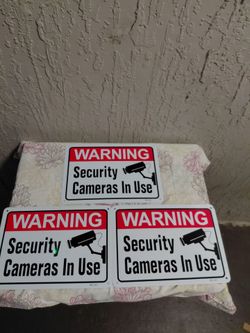 Camera in use ( METAL SIGN ) $3 Each