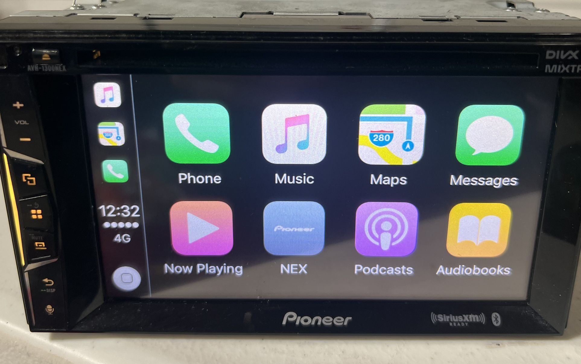 Pioneer AVH-1300NEX 6.2" 2 DIN Touchscreen Car-play/Android Auto BT/AUX/CD(Reed Description)🚨