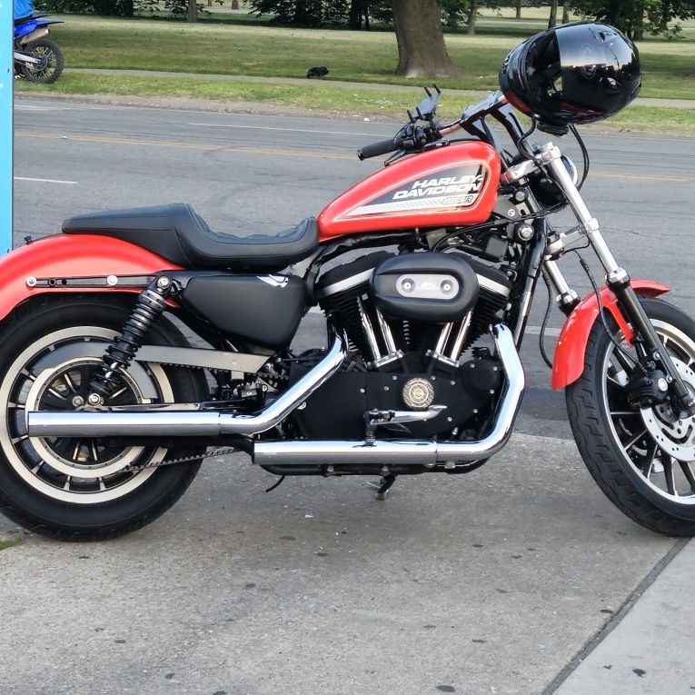 2006 Harley Davidson Sportster XL883R for Sale in Chicago IL