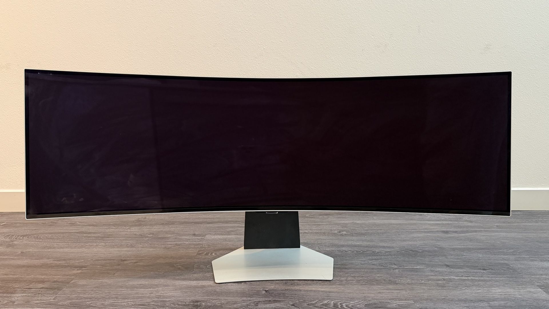 📣 Samsung Odyssey OLED G9 49” – LIKE NEW – Purchased Feb 2024 – PERFECT CONDITION