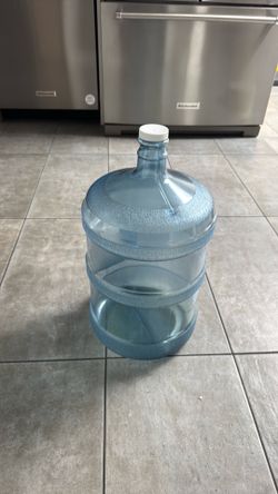 5 gallon water bottle