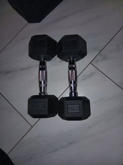 10 Lbs $25/15 Lbs $35 Dumbells 