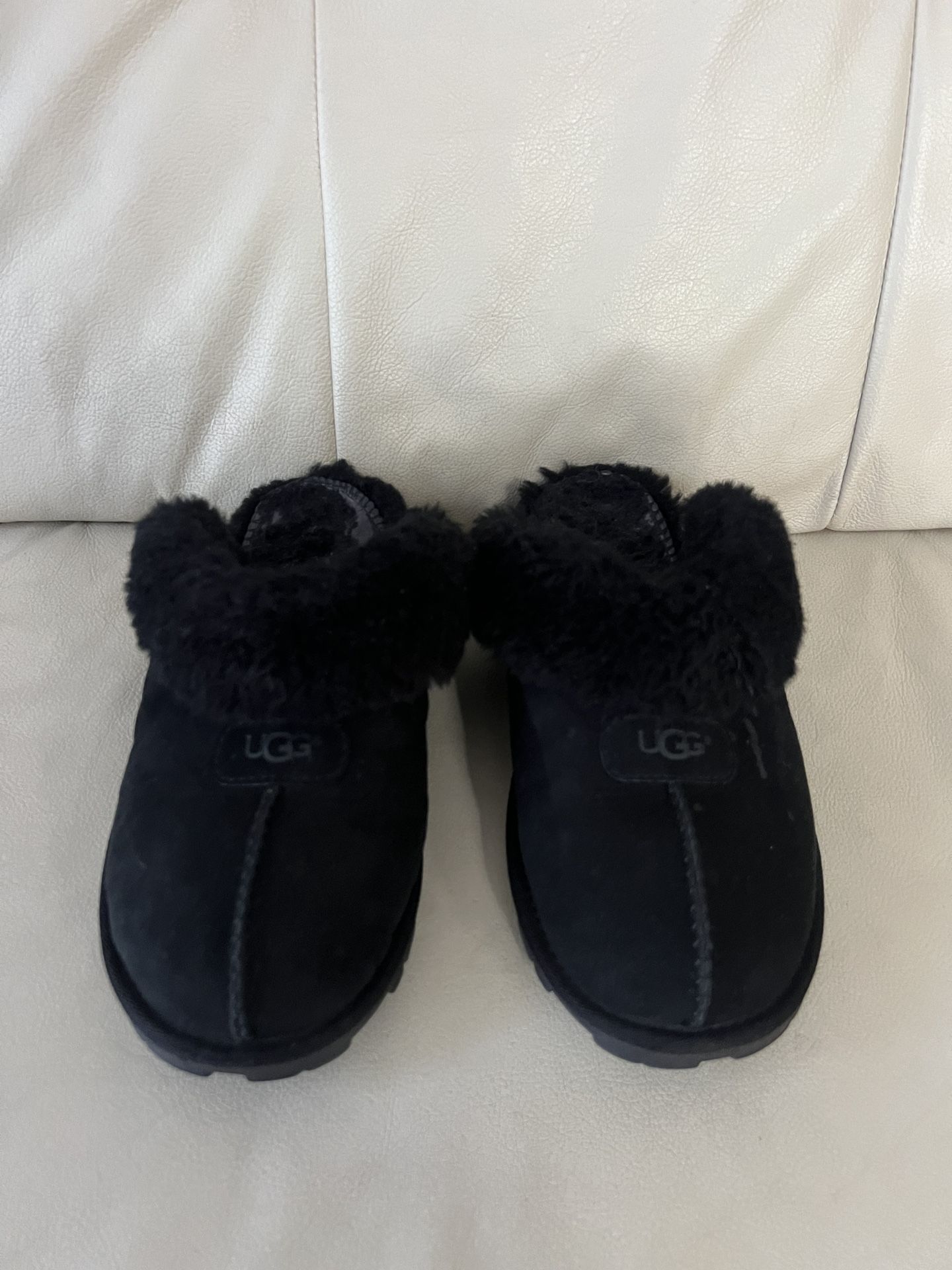 Ugg, Size 9