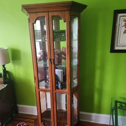 Charming Vintage Oak Curio Cabinet – Lighted, Glass Shelves – Priced to Sell!