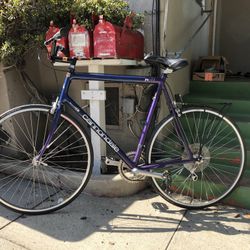 Cannondale R300 Vintage 63cm Road Bike $400