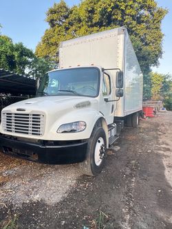 Freightliner m2