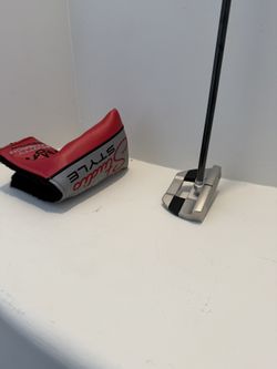 BRAND NEW! Scotty Cameron Studio Style Fastback OC- 35”