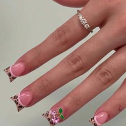 Press On Nails 