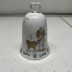 Precious Moments Bell Bringing God's Blessing to You 1995