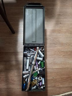 Assorted Sockets