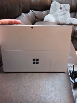 Surface pro 4 with keyboard