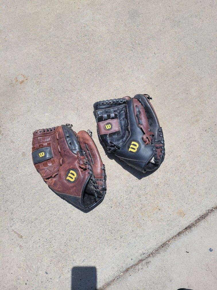 Wilson Softball Glove