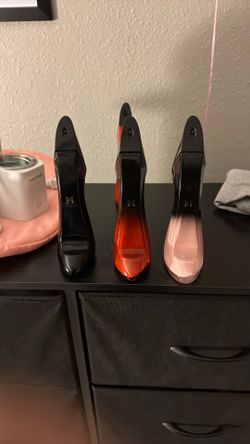 Carolina Herrera Perfume