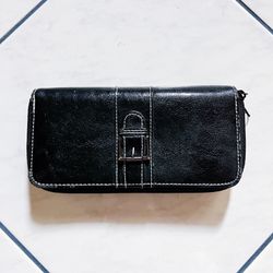 Black Multi Compartment Wallet