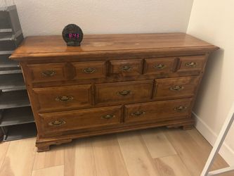 Wood dresser