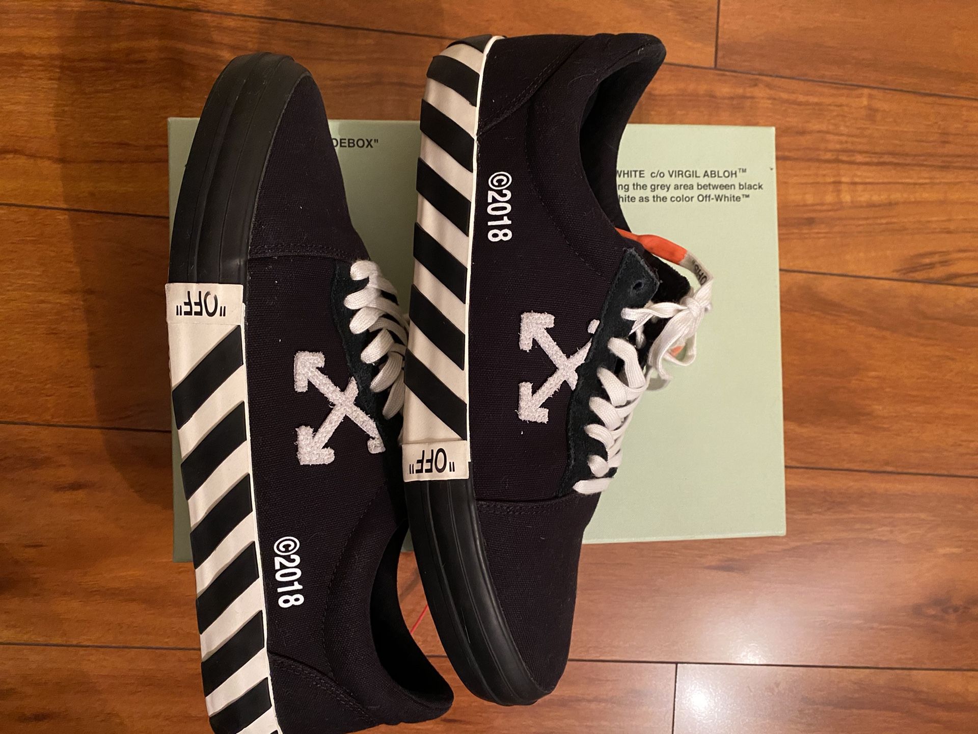 Off-White Vulc Low Black (Updated Stripes) (Size 13)