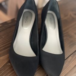 Black Wedges Size 9