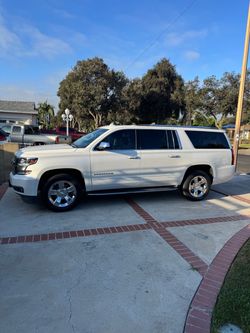 2017 Chevrolet Suburban Premier