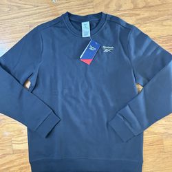 NWT Reebok Men’s Sweatshirt Size M