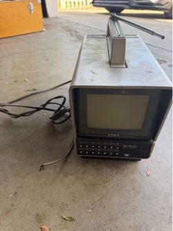 Vintage Sony TV Trinitron