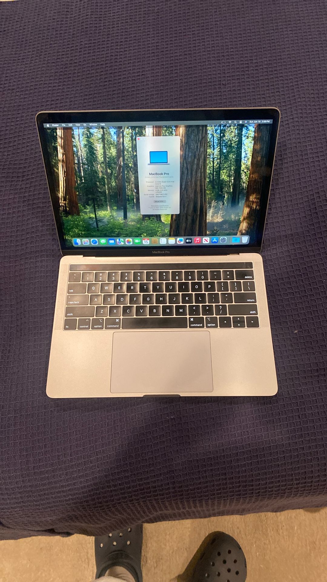 MacBook Pro 13 Inch With Touch Bar